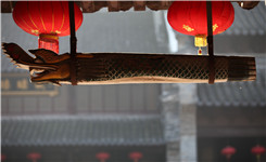 清静绝尘访古刹